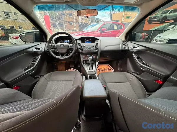 carros - Ford Focus SE 2018 8