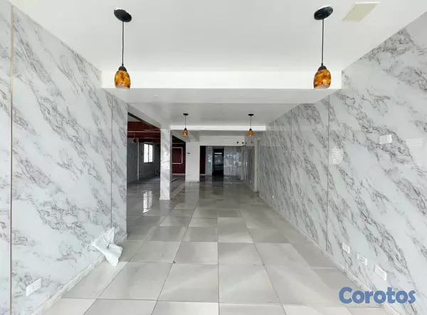oficinas y locales comerciales - hermoso local en renta  2