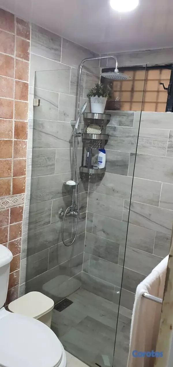 casas vacacionales y villas - Vendo cómoda villa en juan dolio 4