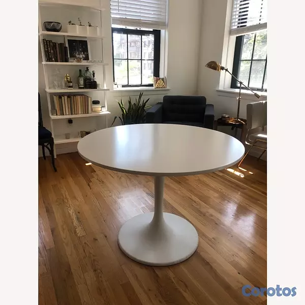 muebles y colchones - Mesa redonda 1