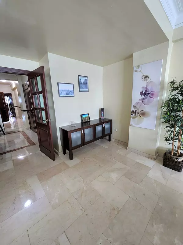 apartamentos - Piantini Alquilo AMUEBLADO hermoso apartamento 3
