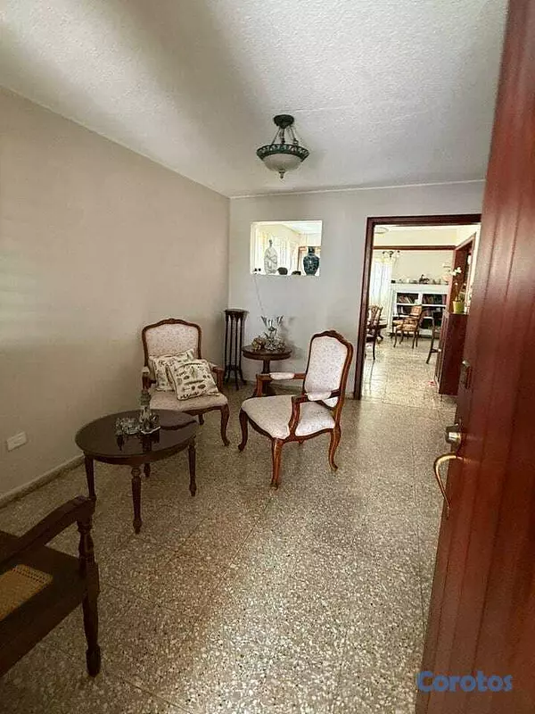 casas - Vendo casa en Los Restauradores. 6