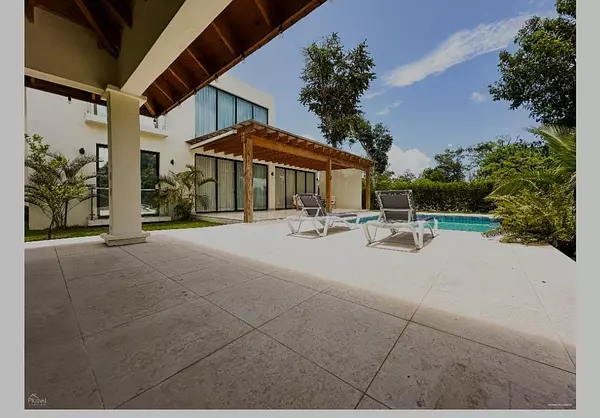 casas vacacionales y villas -  Villa a la venta en el Village, Bavaro-Punta cana 1