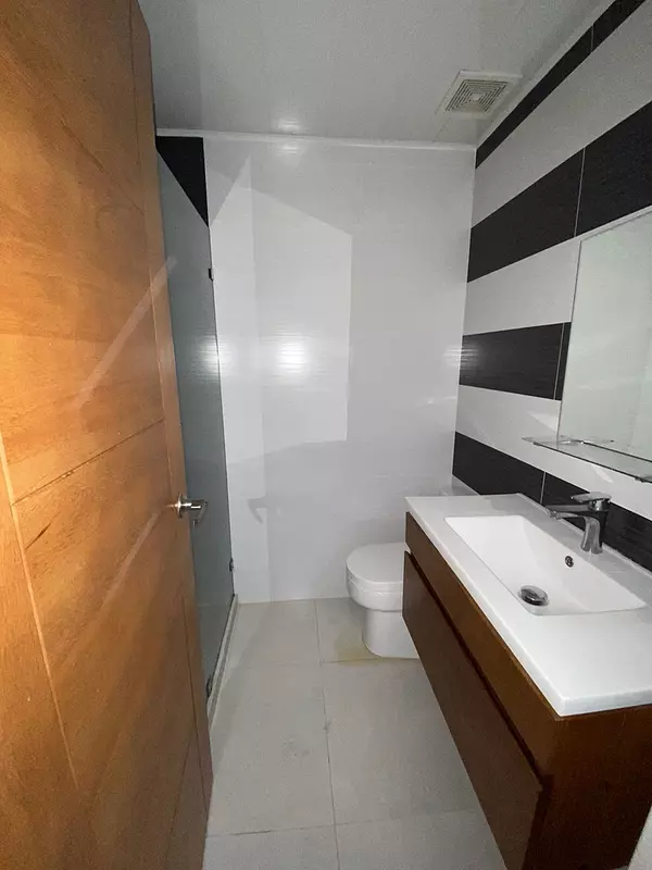 apartamentos - Se alquila apartamento en Piantini 7