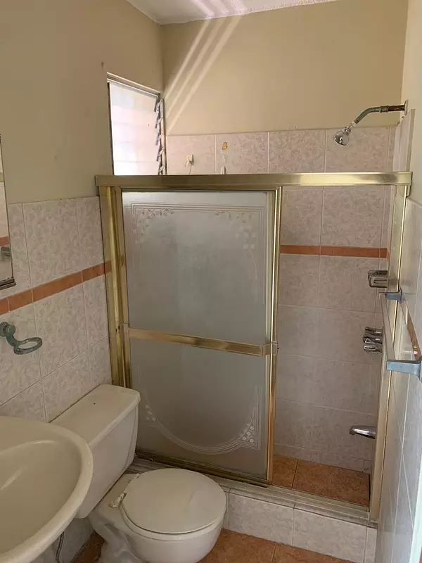 casas - Vendo casa en Los Restauradores  6