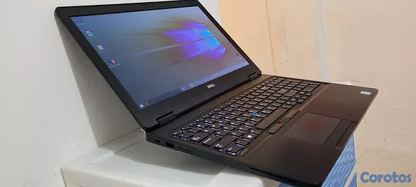 computadoras y laptops - Dell 5580 17 Pulg Core i5 7th Gen Ram 12gb ddr4 Disco 256gb SSD Video 6gb  2