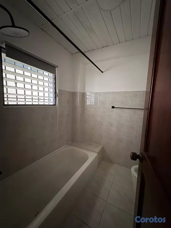 apartamentos - Alquilo Apartamento en Mirador Sur. 3er Nivel. 12