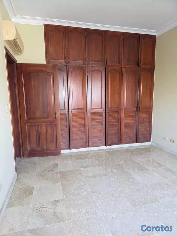 apartamentos - VISTA AL MAR UNICA, 240 MTS CLÁSICO APARTAMENTO ANACAONA OPORTUNIDAD, PISO ALTO 9