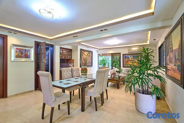 casas -  Casa en Cuesta Hermosa 3 con 4 parqueos  10