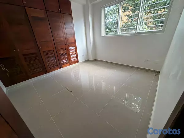 apartamentos - alquiló avenida independencia Buenos Aires mirador tercer nivel ascensor tres ha 9