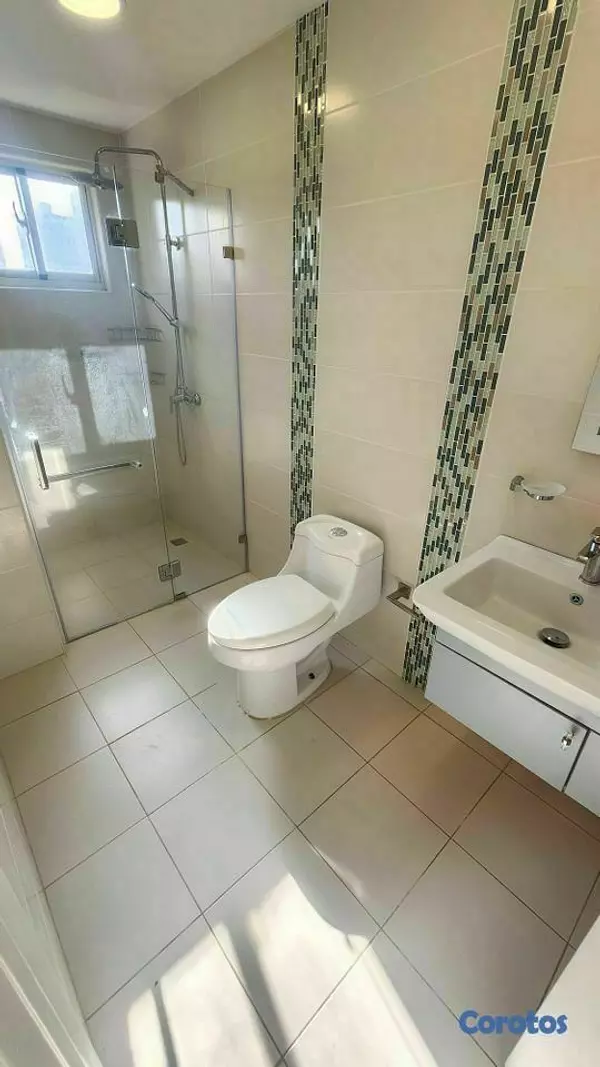 apartamentos - Apartamento en alquiler en Piantini de 3 habitacio 6