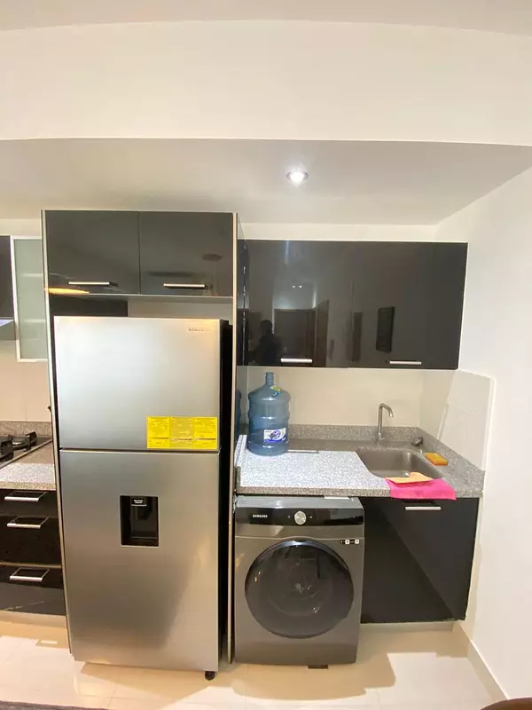 apartamentos - Alquilo apartamento amueblado en Piantini 5