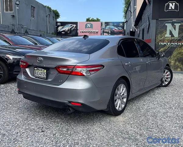 carros - TOYOTA CAMRY LE 2018 18