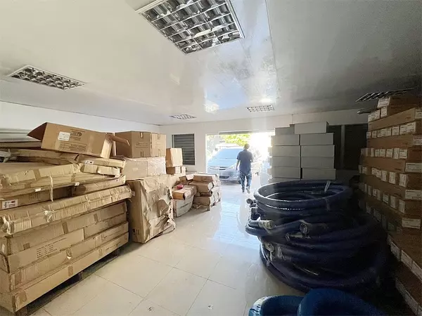 oficinas y locales comerciales - Nave en alquiler en Ens la fe  5