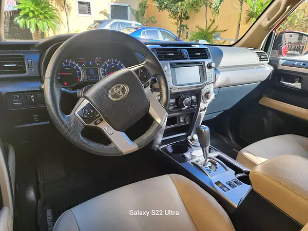jeepetas y camionetas - Toyota 4runner Sr5 2019 4x4  8