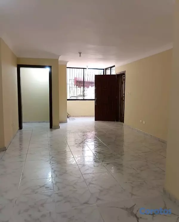 apartamentos - Alquilo amplio Apartamento Clásico Urb. Real. 2