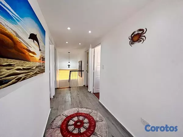 casas vacacionales y villas - Villa en venta en Juan Dolió, Residencial Cerrado.  9