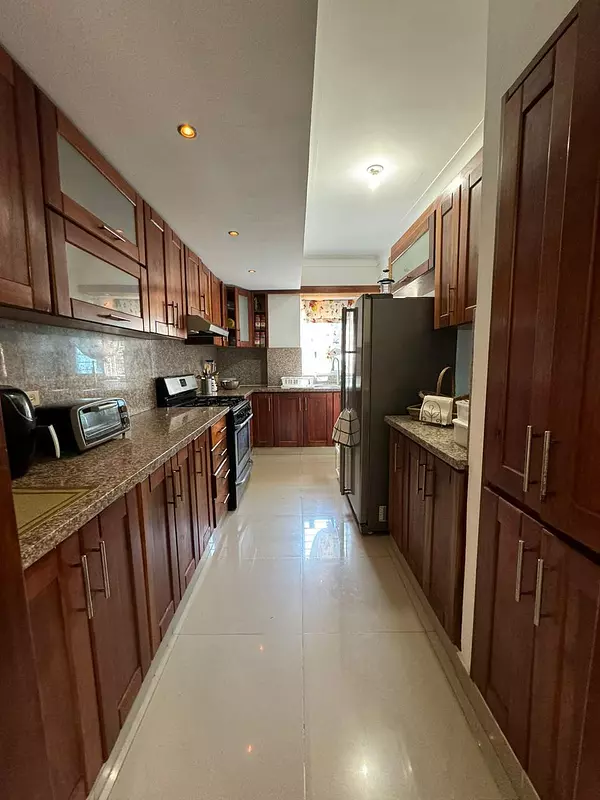apartamentos - Apartamento Tipo PH en Venta EL MILLÓN USD 330,000 4