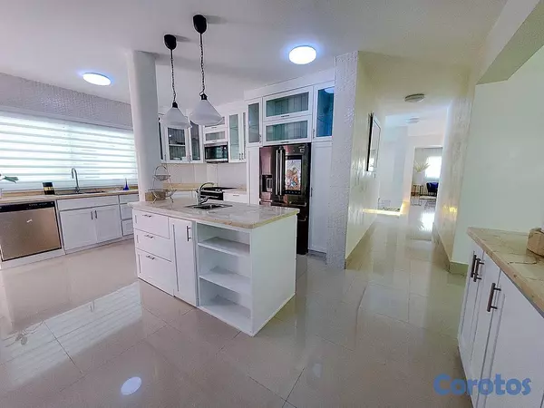 casas - Alquiler de Casa en Alameda 8