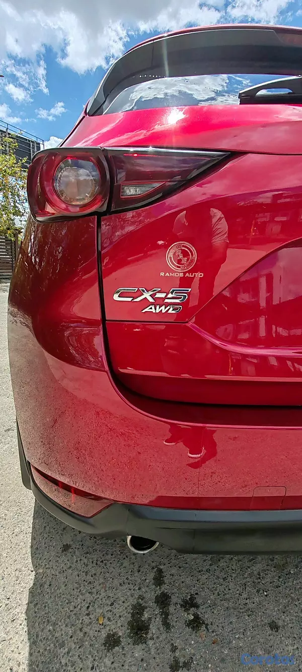 jeepetas y camionetas - ¡¡¡ Vendo Mazda CX 5 Touring año 2017 en excelentes condiciones !!! 3