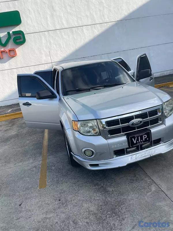 jeepetas y camionetas - Ford Escape XLT 2012 2.5L Automática 3