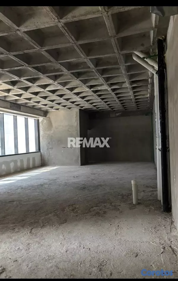 solares y terrenos - Local Comercial en PIANTINI 6