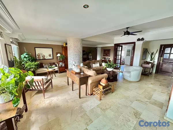 apartamentos - vendo piso 6 bella vista sur tres habitaciones 2.5 baños dos parqueos paralelos  2
