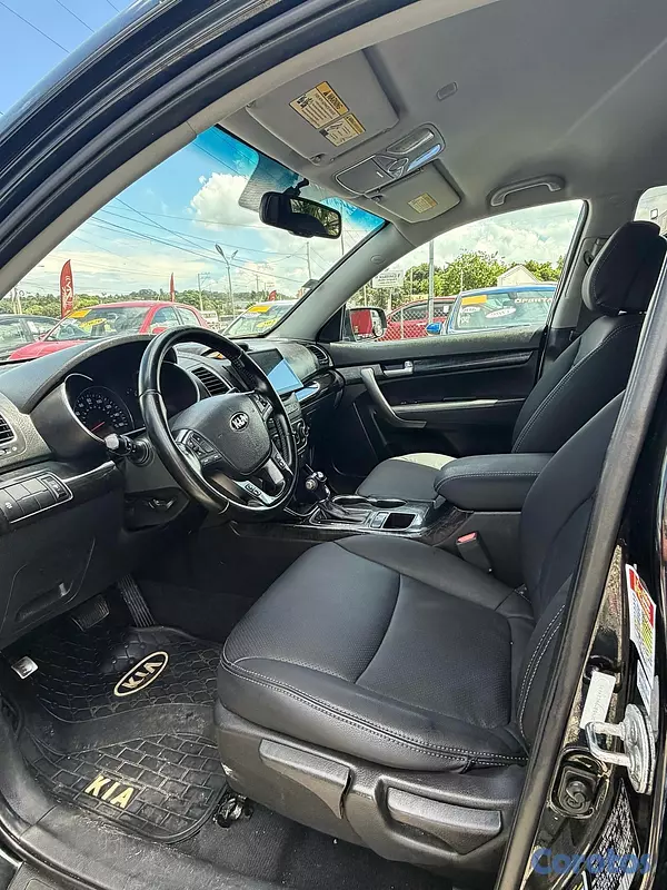 jeepetas y camionetas - Kia Sorento 2014 8