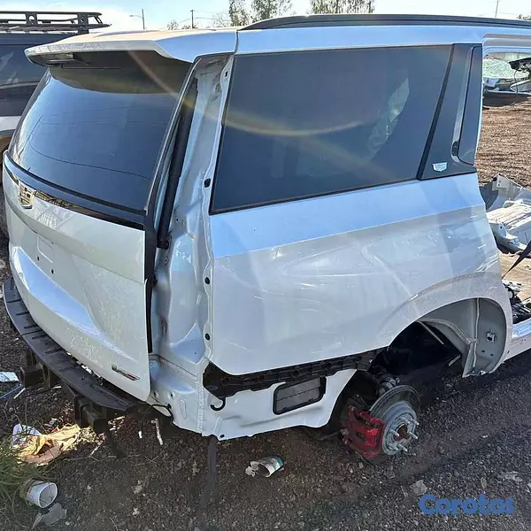 repuestos - VENTA – PARTE TRASERA COMPLETA  Cadillac Escalade  4
