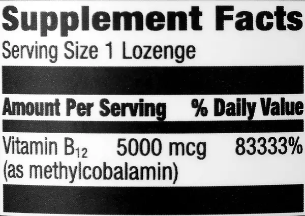 Salud y Equipamiento Médico - Vitamina B12  Amazon Elements 2