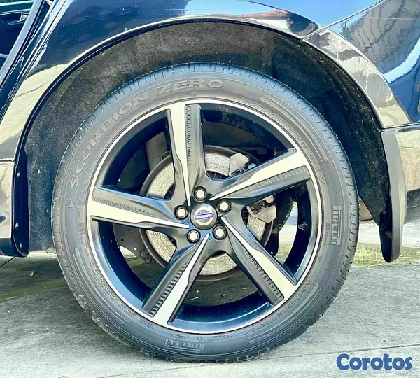 jeepetas y camionetas - VOLVO XC60 T6 R DESING AWD 2014 7