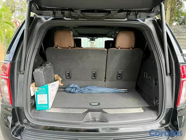jeepetas y camionetas - chevolet tahoe 2024 duramax  9