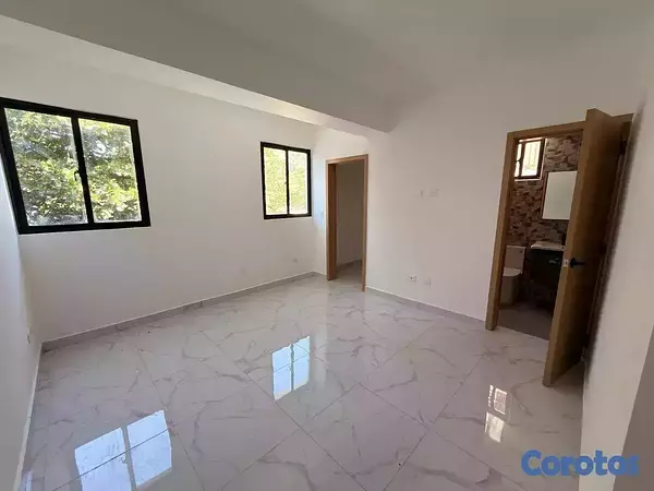 penthouses - Torre Milos II –  Reparto Los Tres ojos 5