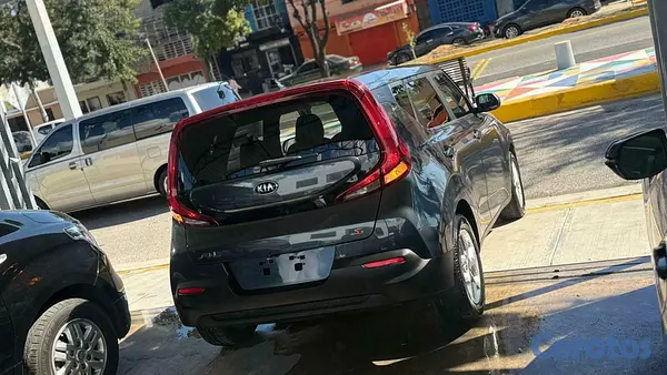 jeepetas y camionetas - 2020 KIA SOUL S CLEAN CARFAX 3