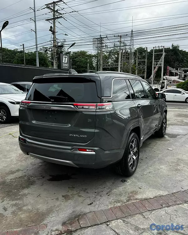 jeepetas y camionetas - Jeep Commander Overland 2024 5