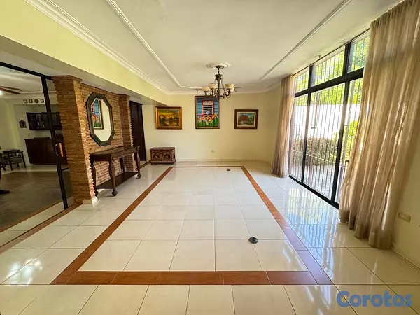 casas - vendo casa en los Ríos de tres niveles 4 habitaciones 5 parqueos jacuzzi  16