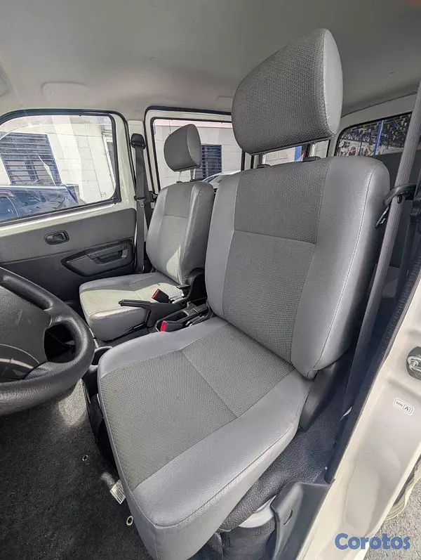 jeepetas y camionetas - TOYOTA TOWN ACE 2020 7