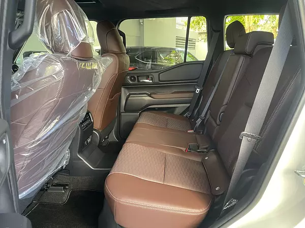 jeepetas y camionetas - Toyota Land Cruiser Prado Adventure 2026 5