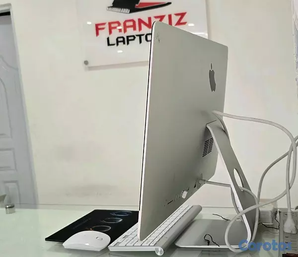 computadoras y laptops - imac Retina 4K 21.5 Pulg Core i7 3.2ghz Ram 32gb ddr4 Disco 1tb ssd año 2019 3