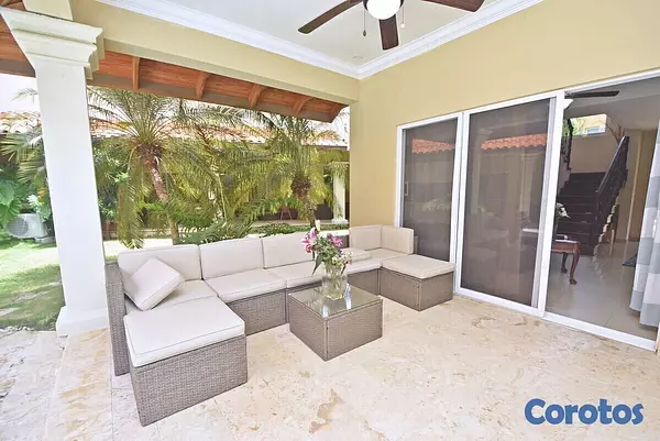 casas vacacionales y villas - Vendo Hermosa Villa en el exclusivo complejo Metro Country Club 3