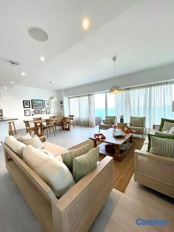 apartamentos - Exclusivo apartamento primera línea de playa privada y finamente amueblado.   10