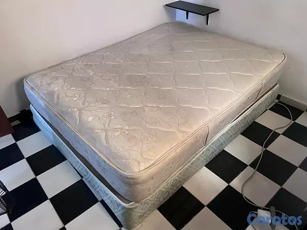 muebles y colchones - Cama Queen con su base 2