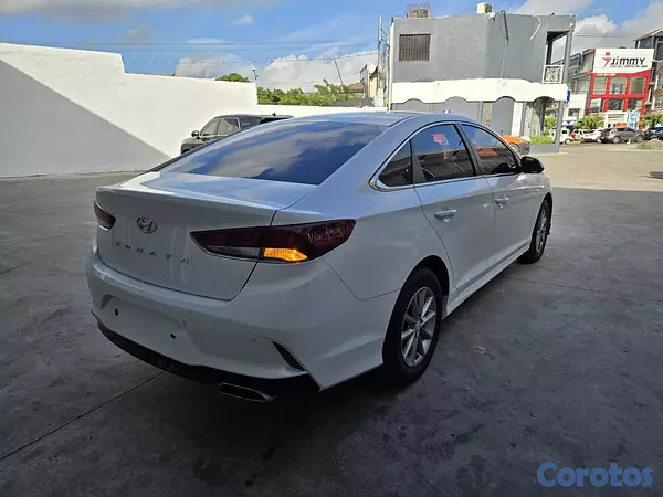 carros - HYUNDAI SONATA NEW RISE 2018 BLANCO 5
