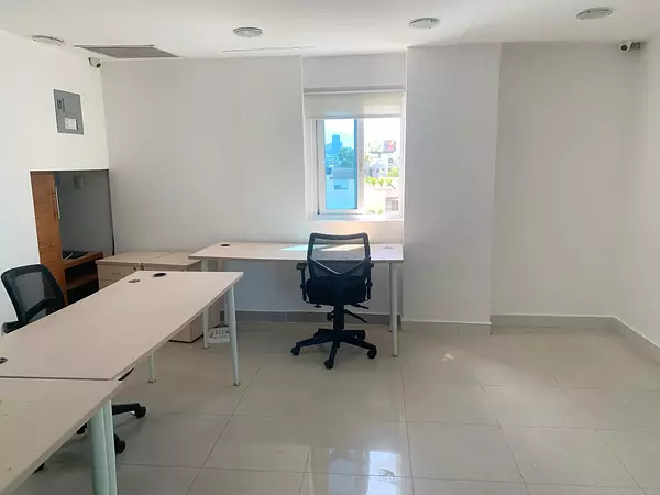 oficinas y locales comerciales - Local corporativo céntrico  8