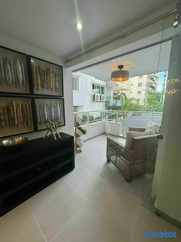 apartamentos - ALQUILO Piso 2 En Evaristo Morales Amueblado Full  4