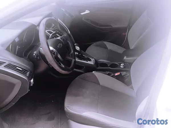 carros - Ford Focus SE 2013 2