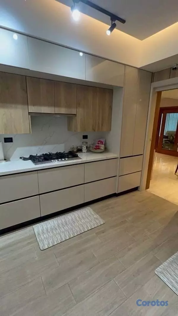apartamentos - Espectacular apartamento en venta ubicado en Naco 

US$695,000 6