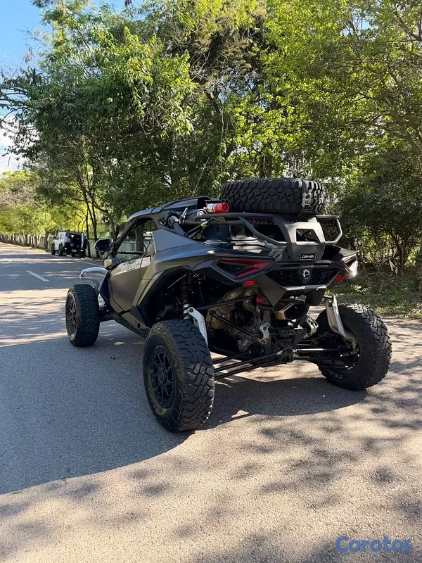 vehiculos recreativos - Can am maverick R xrs 2024 6