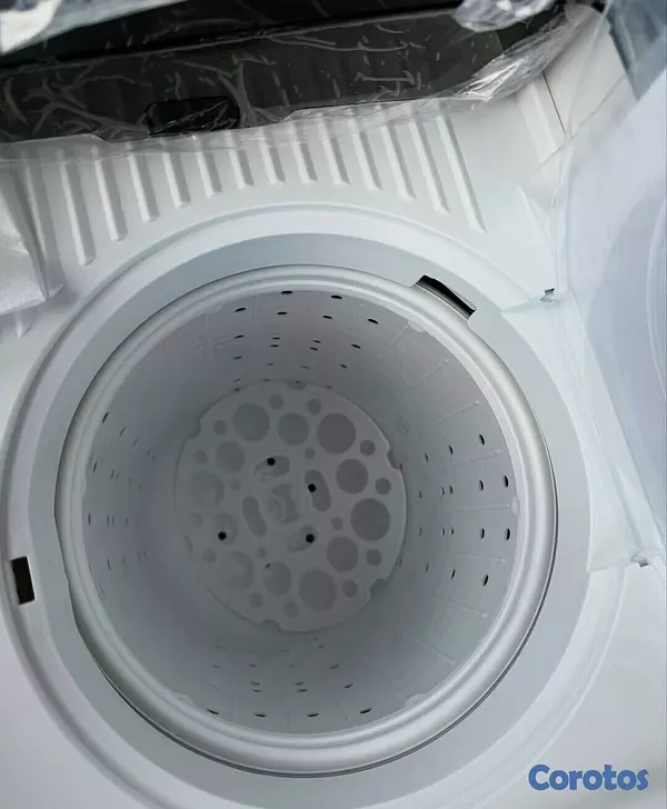 electrodomesticos - Lavadora Semi automática de Doble Tina Daiwa de 24 libras  5