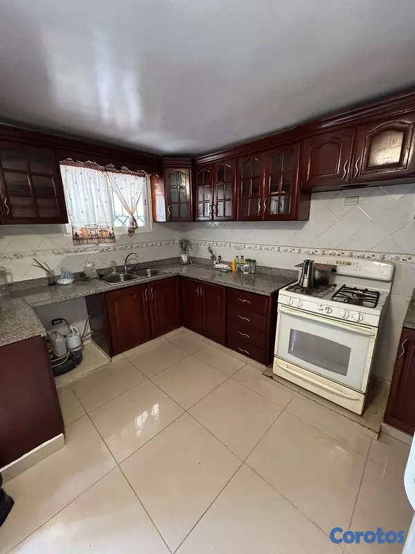 casas - venta de casa de lujo con piscina y terraza en Lucerna Santo Domingo este  5